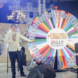 A roulette table at the Jally Ventures Grand Ball 2023, featuring a ₱1,000,000 cash prize.